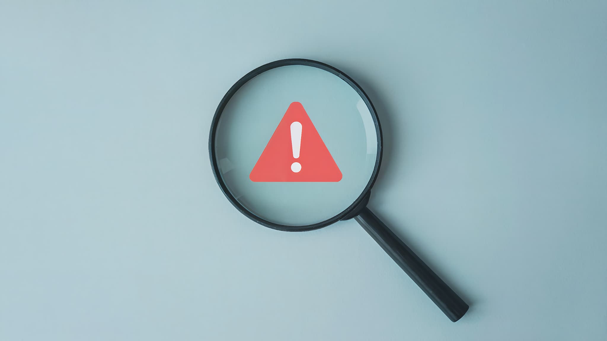 定期検診を受ける上で知っておきたい注意点を示すビックリマーク